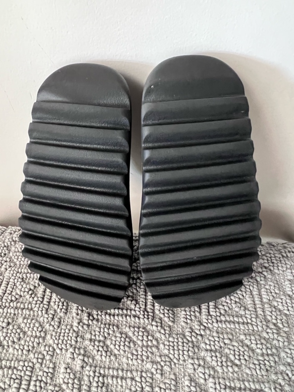 Slides - Picture 4 of 5